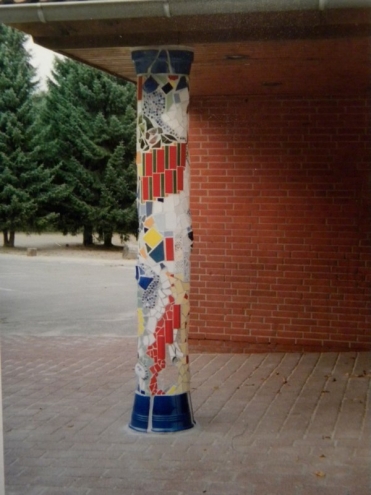Säulengestaltung mit Lehrern, Kastanienschule, Visselhövede, 2007